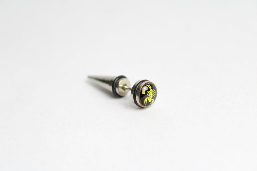 Nightshade Men's Earstud