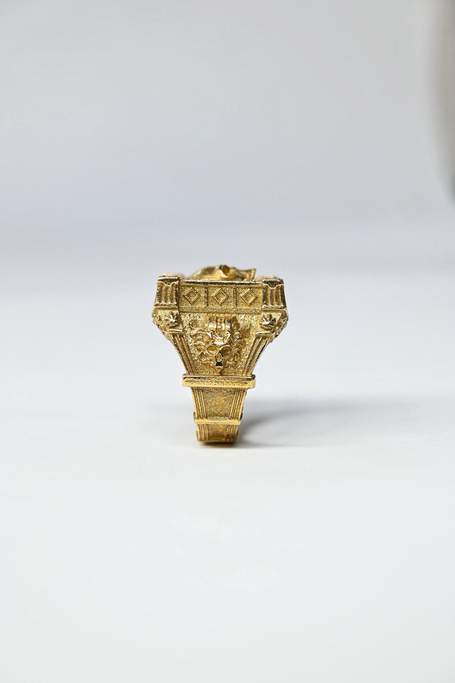 The Relic Skull Ring
